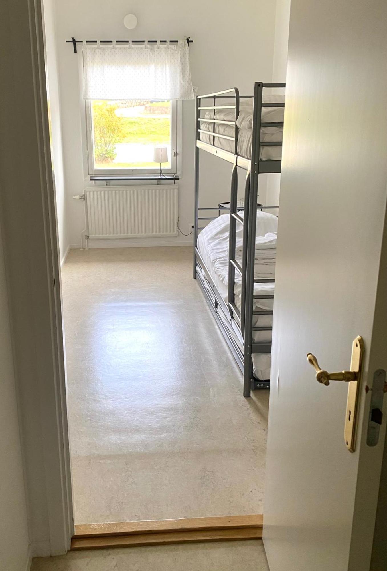 Gullringens Vaerdshus & Hotell Exterior foto